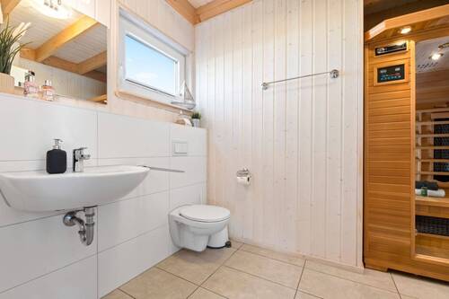 Badezimmer EG - 3 Zimmer Einfamilienhaus in Kappeln