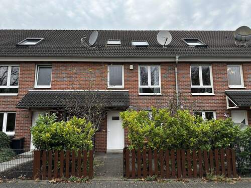 Außenansicht - Möbliertes Reihenhaus mit Garten & Stellplatz in Köln Ossendorf zu vermieten!