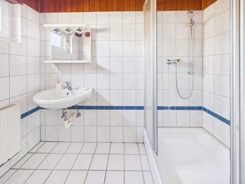 CAM05322G0-PR0022-STILL045.jpg - 