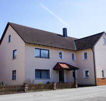 Meine kleine Farm - Wohnhaus mit Schreinerei, Scheunen, Stall, Freifläche in Aufseß OT
