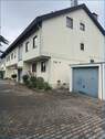 Ansicht Haus - 4 Zimmer Wohnung mit Haus-Charakter und Garage in ruhiger Lage von Worblingen