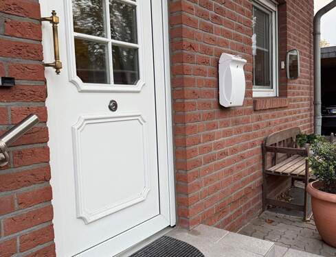 Hausansicht.jpeg - 4 Zimmer Doppelhaushälfte in Hamburg