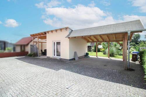 Carport mit Werkstatt - 