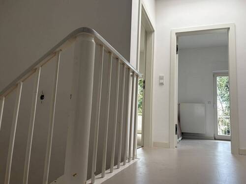 Bild 2 - 4 Zimmer Mehrfamilienhaus, Wohnhaus zum Kaufen in Berlin