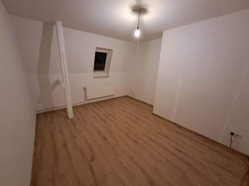 Kinderzimmer / Büro - 