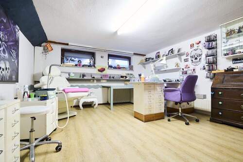 Home-Office im Tiefgeschoss - 