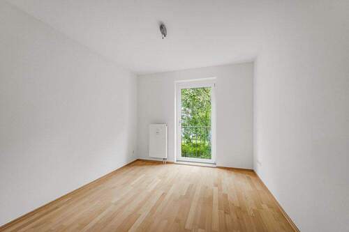 Schlafzimmer 1 - Etagenwohnung mit 76,40 m&sup2; in München / Forstenried zum Kaufen