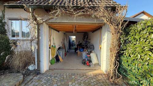 Garage - Doppelhaushälfte mit 230,20 m&sup2; in Mühlhausen-Ehingen zum Kaufen