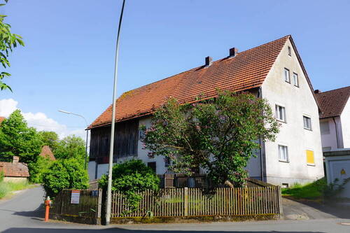 Ansicht - 4 Zimmer Einfamilienhaus zum Kaufen in Heiligenstadt i. OFr.