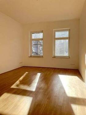 Wohnzimmer - Etagenwohnung mit 66,20 m&sup2; in Chemnitz zur Miete