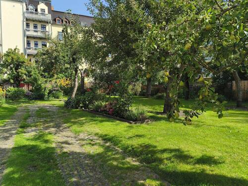 Garten - 80m² große 3 Raumwohnung ab sofort bezugsfrei