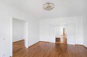 Weitere Ansicht Wohnzimmer - Etagenwohnung mit 123,00 m² in Berlin zum Kaufen