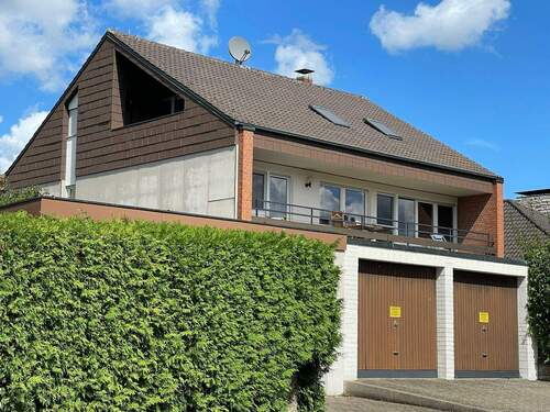 Außenansicht Straßenseite - 2 Zimmer Etagenwohnung zur Miete in Neustadt an der Aisch