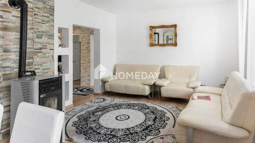 1. OG Wohnzimmer 1 - 