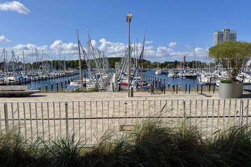 traumhafter Blick auf den Hafen - 2 Zimmer Etagenwohnung zum Kaufen in Lübeck