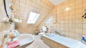 Dachgeschoss Bad - 