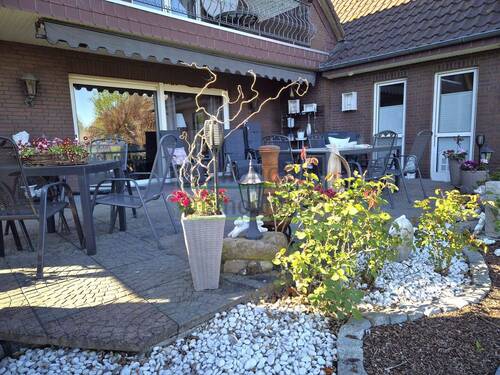 Terrasse m. Markise - 