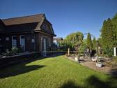 Zierbeete u. Terrassenblick - 