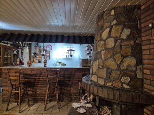 KG Partyraum m. Kamin u. Theke - 