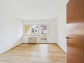 Zimmer 2 - 
