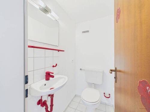 WC - 