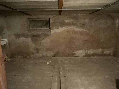 Keller unter der Garage - 