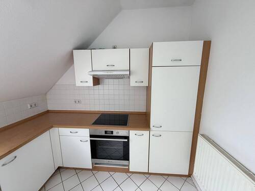 PIC_Küche mit EBK_WE10_Reg 10 (2).jpeg - 