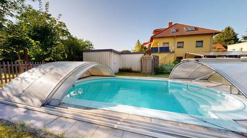 Pool - Familienfreundliches EFH mit Pool in begehrter Lage in Babelsberg Nord auf sonnigem Grundstück