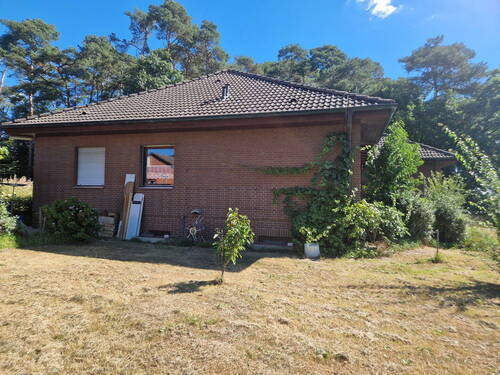 Bild 3 - 6 Zimmer Bungalow in Hessdorf