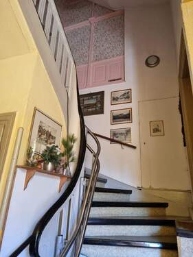 Treppe vom EG zum OG - 