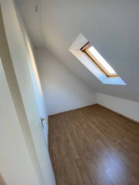 Ankleidezimmer - 2 Zimmer Etagenwohnung in Hamburg