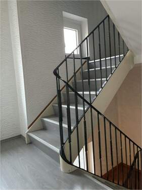 Peter Dondorf Immobilien - Treppenhaus - 
