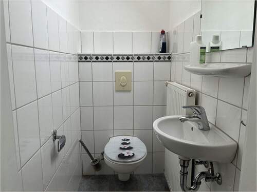 Peter Dondorf Immobilien - WC - 