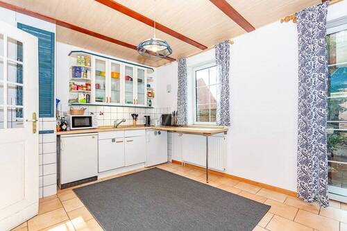 Küche im Erdgeschoss - 8 Zimmer Einfamilienhaus in Wusterhausen / Dosse