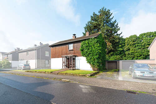 Immobilien-Aachen-Haus-Kaufen-QJ363-10 - PHI AACHEN -Charmanter Wohntraum mit Gartenidylle und Garage in Aachen-Oberforstbach!