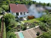 Grundstück und Gebäude - 