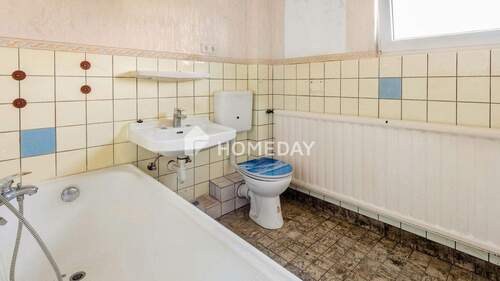 1. OG Badezimmer 1 - 