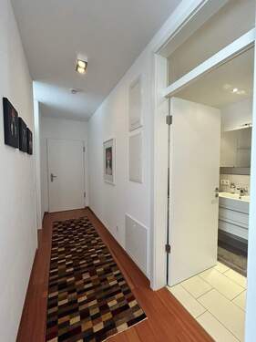 Flur, Eingangsbereich - Etagenwohnung mit 52,00 m&sup2; in Freiburg im Breisgau zum Kaufen