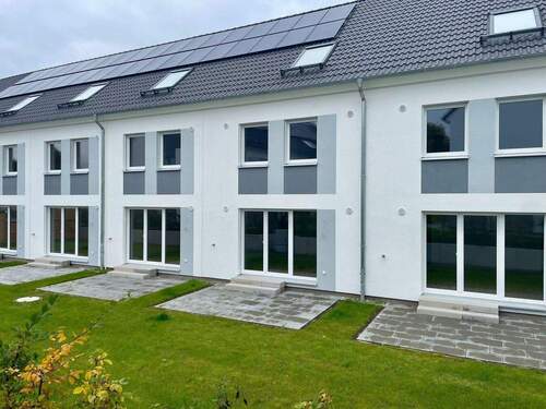 Außenansicht - 6 Zimmer Reihenmittelhaus in Bad Segeberg