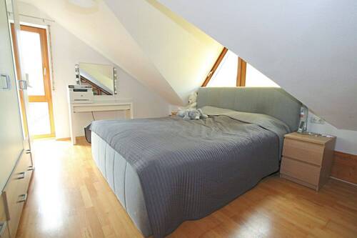 Kinderzimmer 1 DG Hauptwohneinheit - 