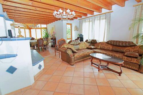 Wohn- und Essbereich Hauptwohneinheit - 