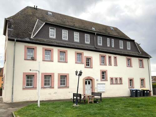 Rückansicht - 2 Zimmer Etagenwohnung zur Miete in Burgstädt