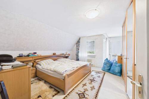 Schlafzimmer 1. OG - 