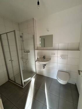 App 20 #4.jpg - 