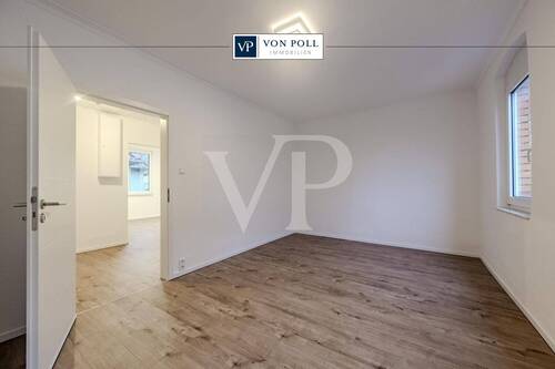 Wohn- und Esszimmer - Modernisiertes Altbauflair: Großzügige 3,5-Zimmer-Wohnung mit Charme!