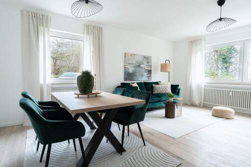 Wohnzimmer - Erstbezug nach Renovierung: Moderne 2-Zimmer-Wohnung mit großem Balkon in St. Arnual