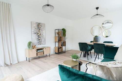 Wohnzimmer - 2 Zimmer Etagenwohnung in Saarbrücken