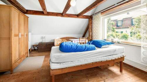 1. OG Wohnzimmer 2 - 