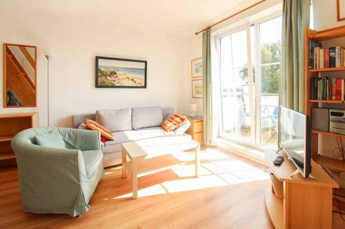 Wohnbereich mit Balkon - 