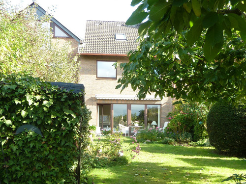Hinteransicht, Garten - 
